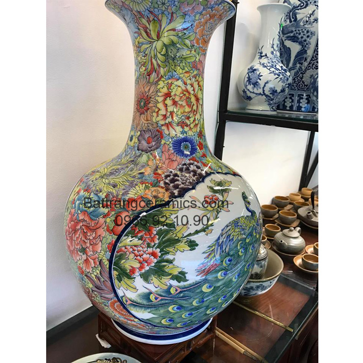 Lọ cắm hoa Bát Tràng vẽ tay chim công hoa độc đáo quà tặng Lọ cắm hoa Bát Tràng vẽ tay chim công hoa độc đáo quà tặng